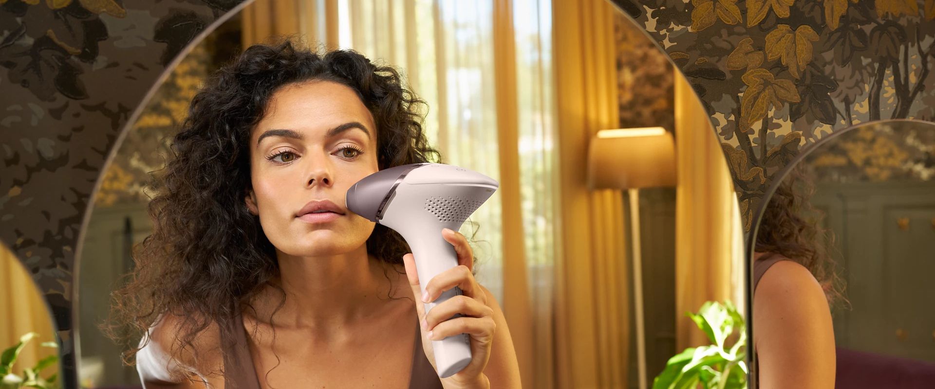 Philips Lumea IPL 9900 Series