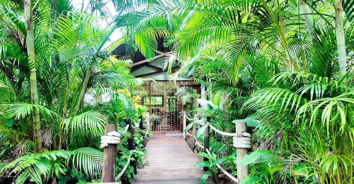 Likuliku Lagoon Resort